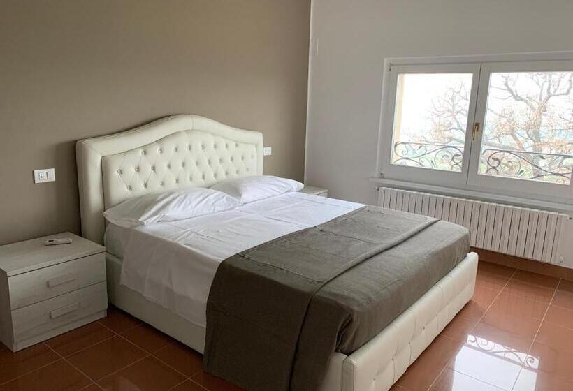 בית מלון כפרי Agriturismo Tenuta Villa Catena