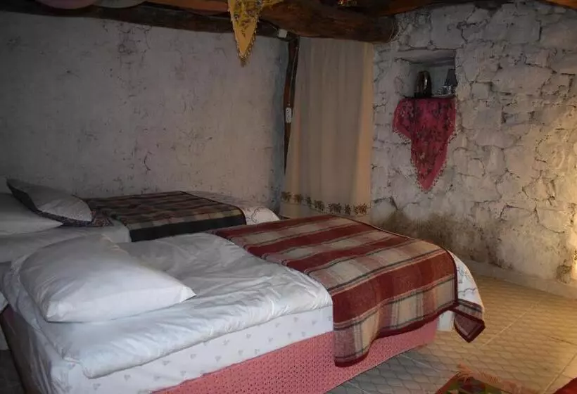 Hotelli şato Köyevi Selendi