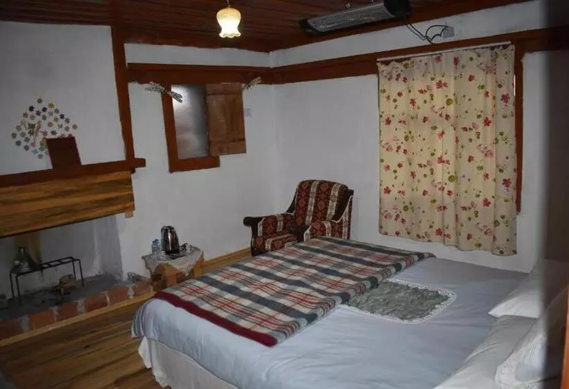 Hotelli şato Köyevi Selendi