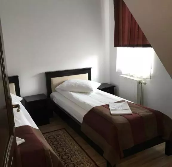 Hotelli Farkas Panzió