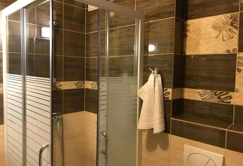 Hotelli Farkas Panzió