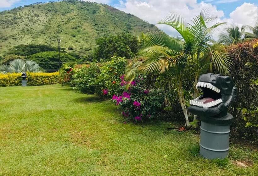 Hotel Campestre La María Toro Valle