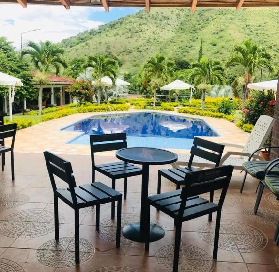 Hotel Campestre La María Toro Valle