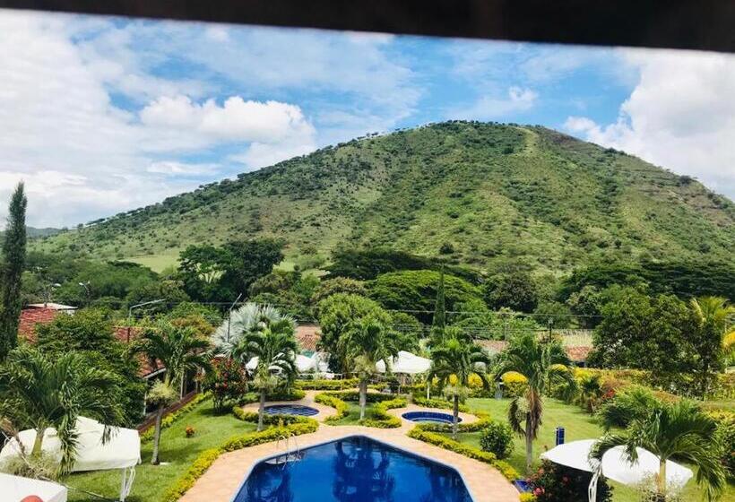 Hotel Campestre La María Toro Valle