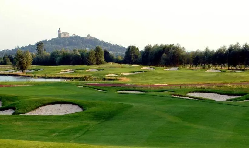 Hotel Golf & Spa Kunětická Hora