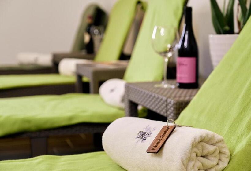 ホテル Zsindelyes Cottage