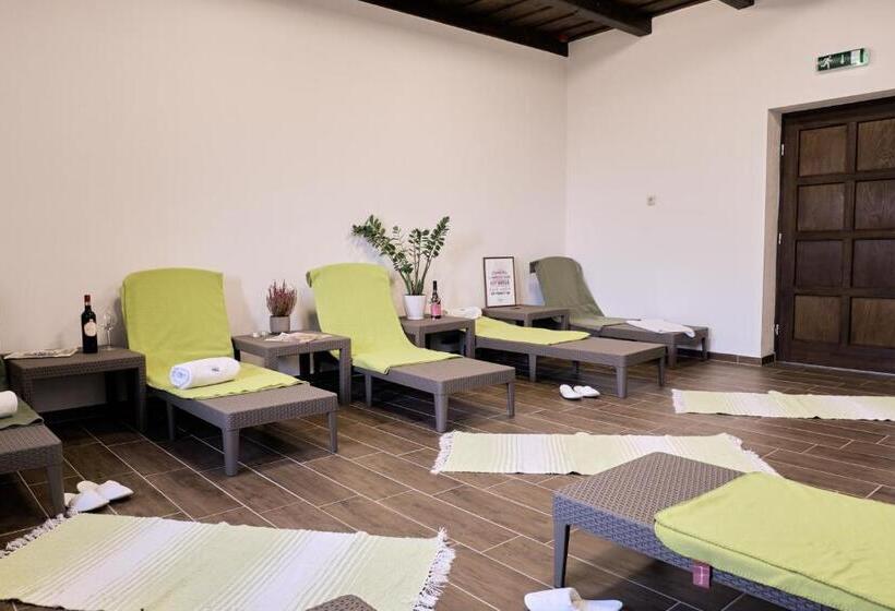 호텔 Zsindelyes Cottage