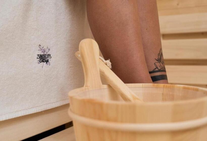 ホテル Zsindelyes Cottage