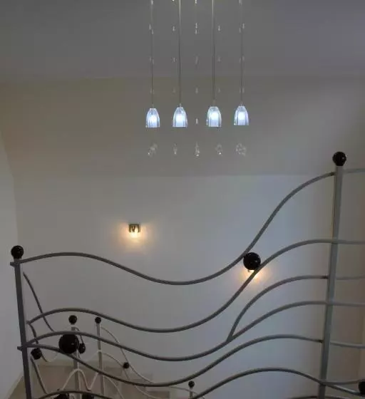 Mіnі Gotel Pozitiv