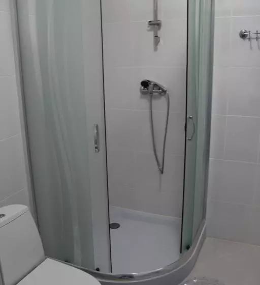 Mіnі Gotel Pozitiv