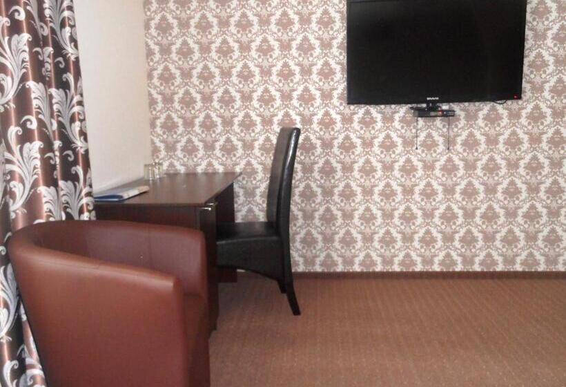 Mіnі Gotel Pozitiv