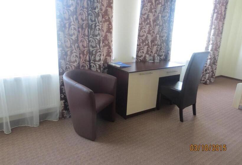 Mіnі Gotel Pozitiv