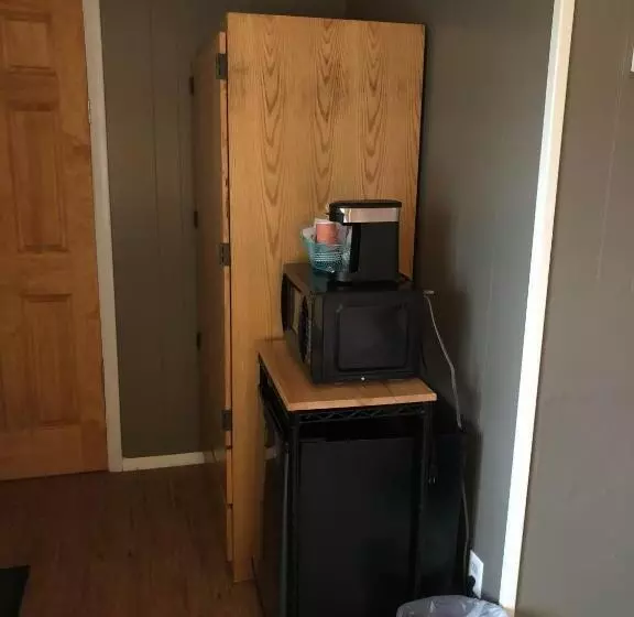 Motelli Oakes Oramel Inn