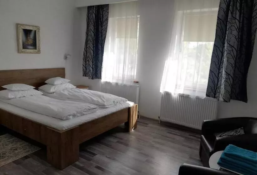 ペンション Casa Ago   Guest House