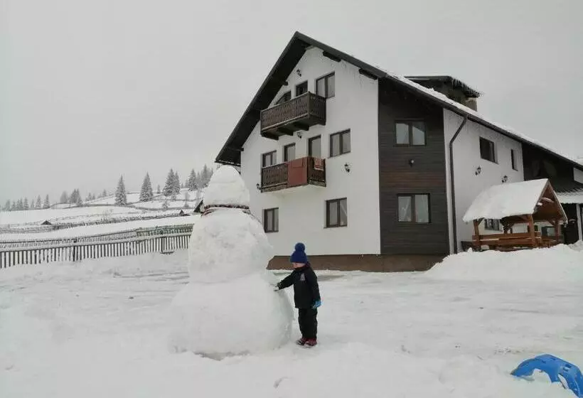 Majatalo Casa Din Plai   Bucovina