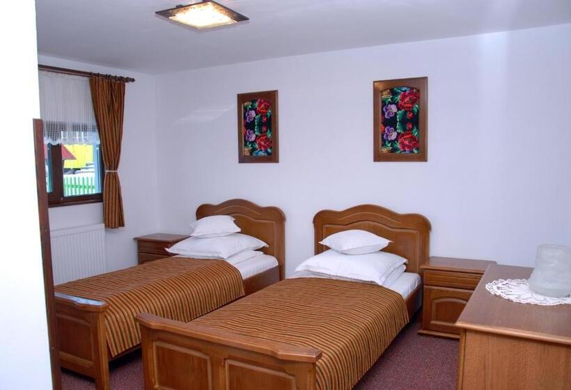 膳宿费 Casa Din Plai   Bucovina