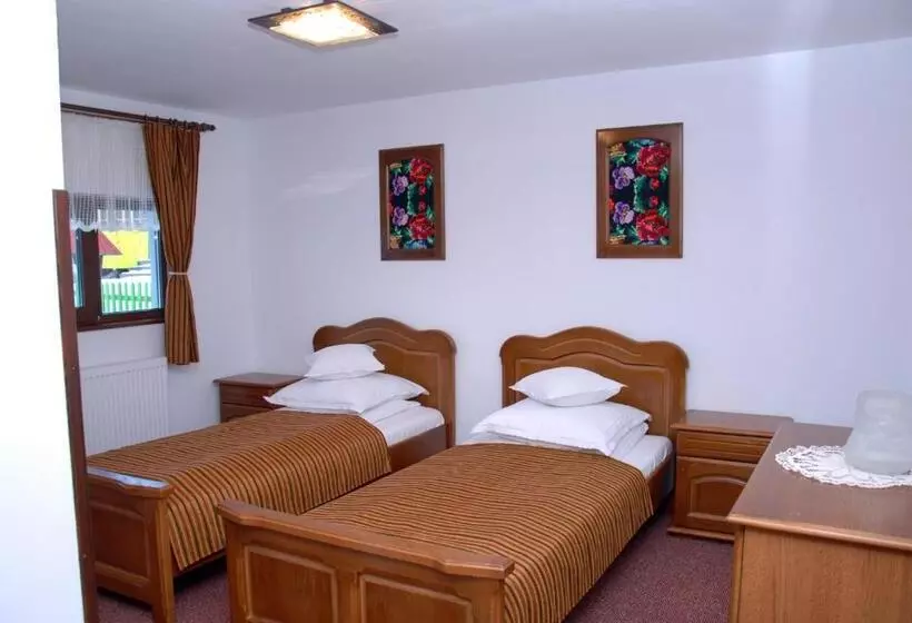 Majatalo Casa Din Plai   Bucovina