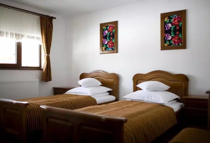 Majatalo Casa Din Plai   Bucovina