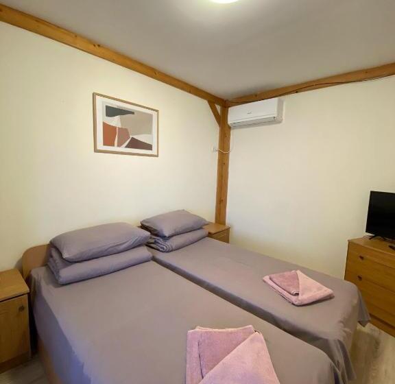 ペンション Villa “eleon”