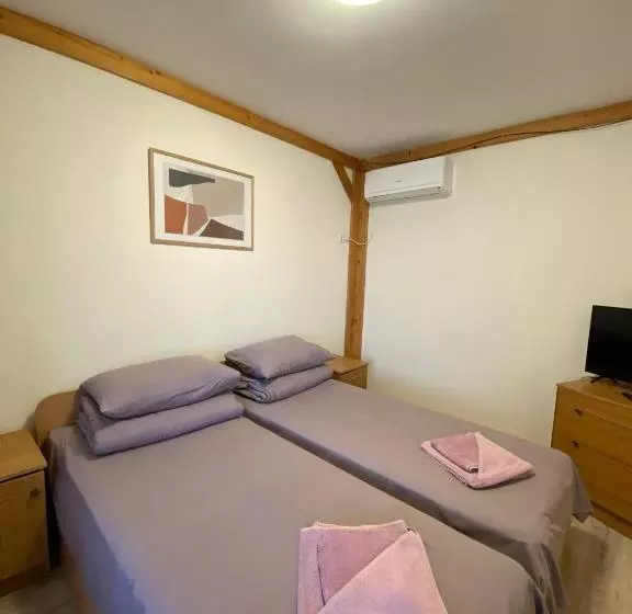 Majatalo Villa “eleon”