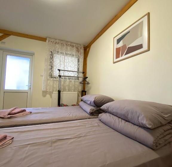 ペンション Villa “eleon”