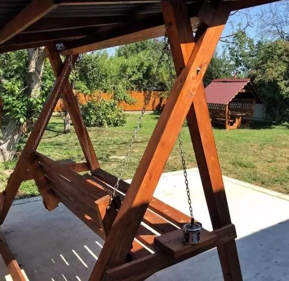 Majatalo Villa “eleon”