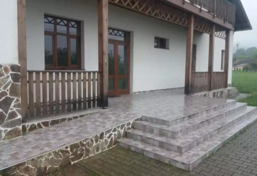 Pension Cetate Valcău De Sus