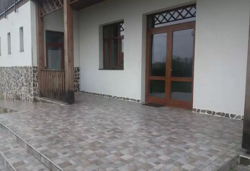 Pension Cetate Valcău De Sus