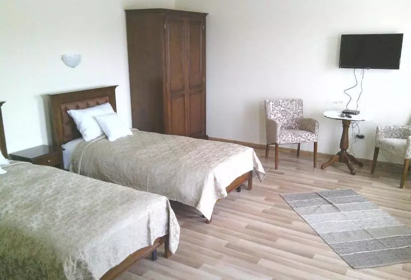 Pension Cetate Valcău De Sus