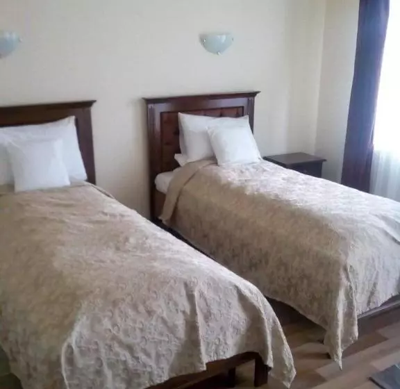 Pension Cetate Valcău De Sus