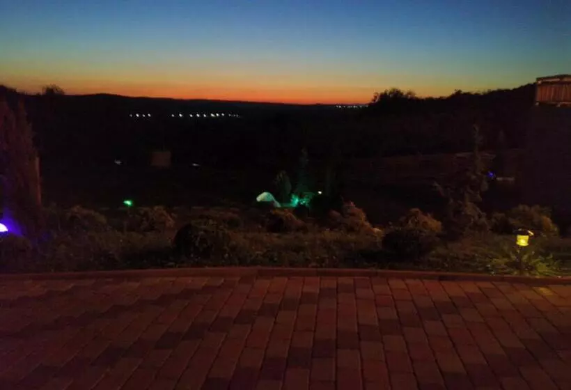 Pensiunea La Conac