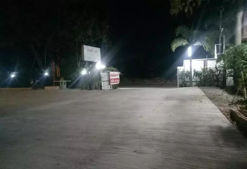 リゾートホテル เคียงเลิงรีสอร์ท