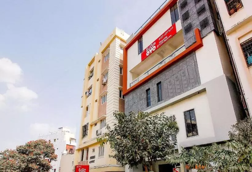 Flagship 35993 Starhood Hotels