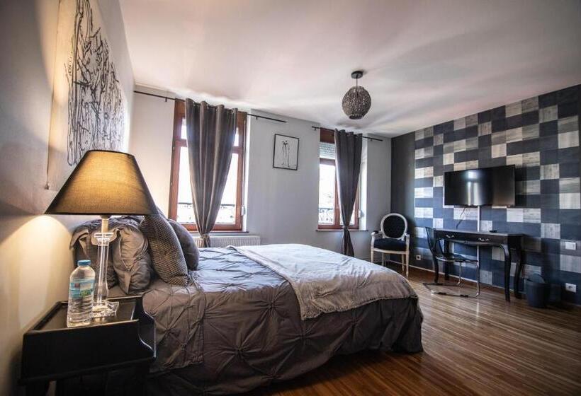 ホテル Aux Berges De Sambre