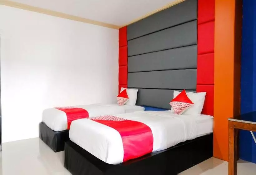 Hotelli Oyo 2966  Atriaz