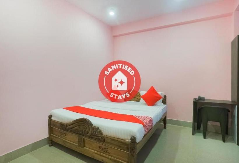 酒店 Oyo 62253 Swayamsiddha Continental