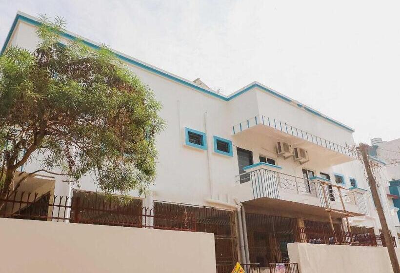 בית מלון כפרי Oyo 69097  Vaiko