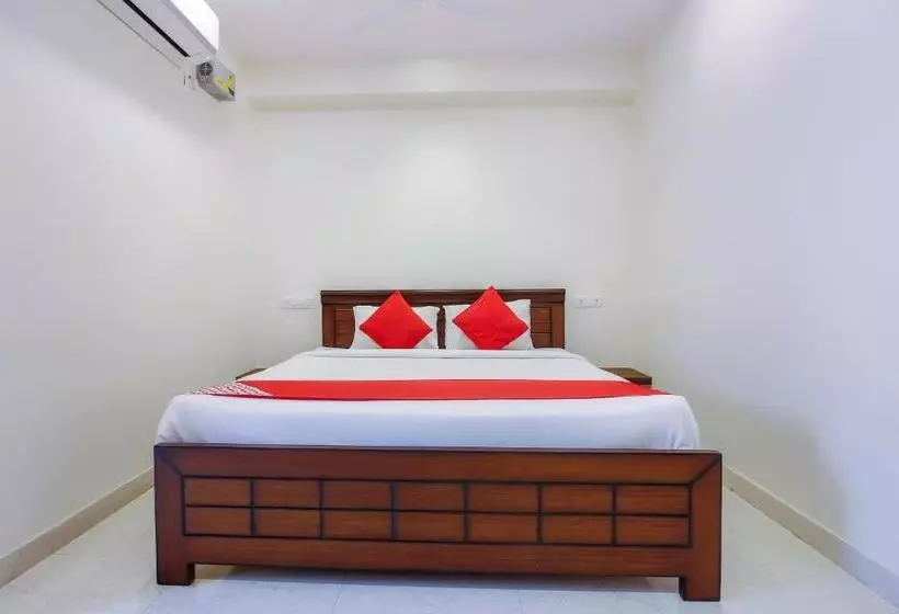 Flagship 35993 Starhood Hotels