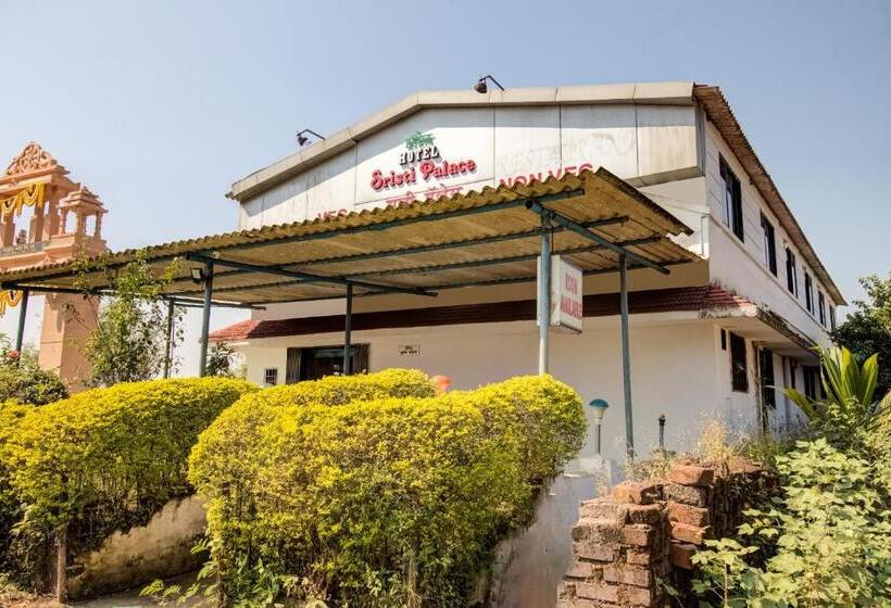 ホテル Spot On Sristi Palace