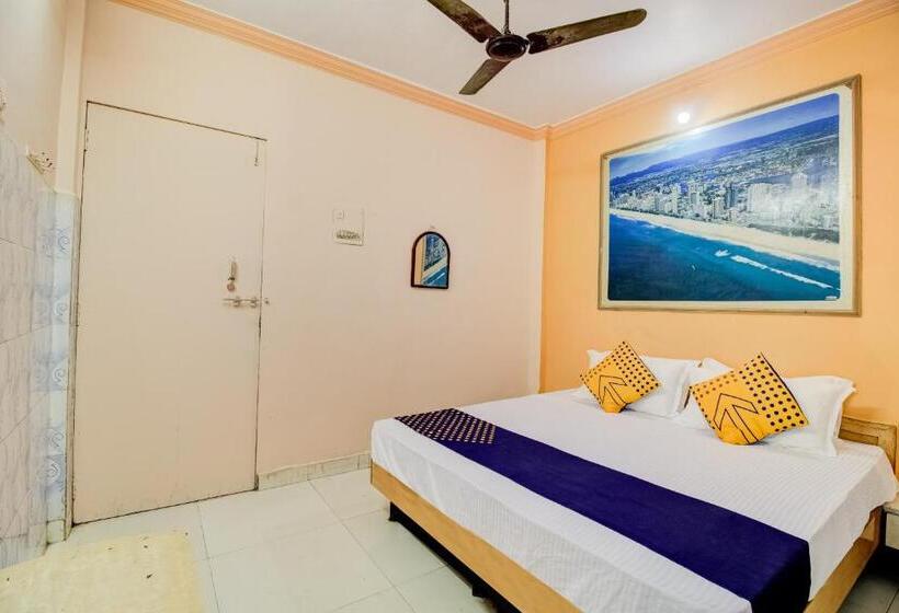 호텔 Spot On Sristi Palace