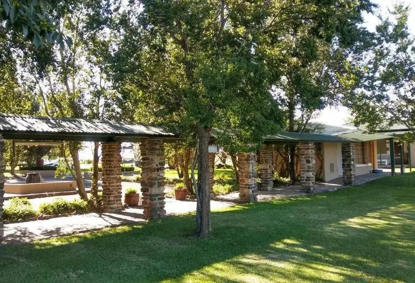Majatalo Francolin Creek