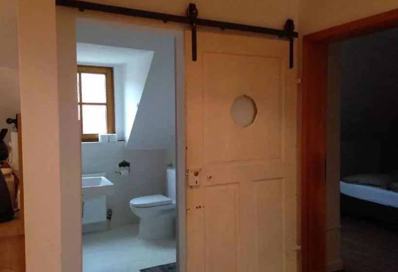 Majatalo Gästehaus Janson