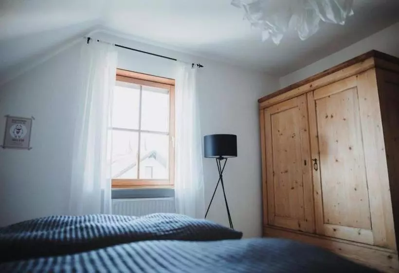 Majatalo Gästehaus Janson