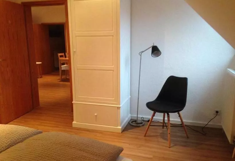 Majatalo Gästehaus Janson