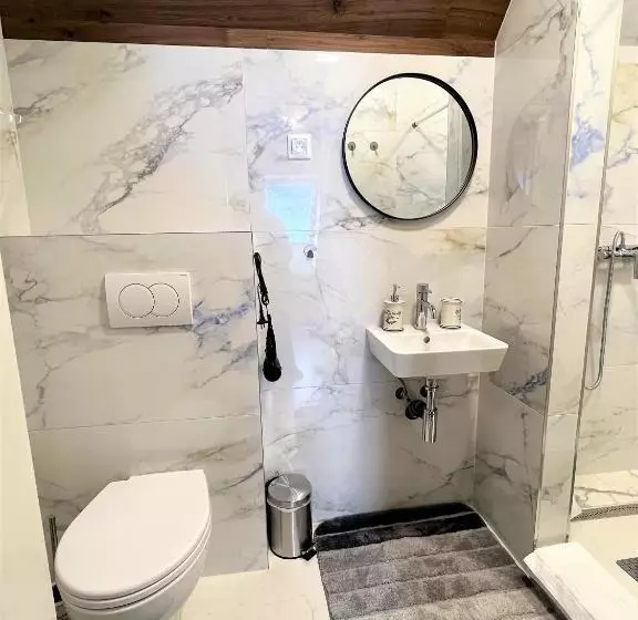 Majatalo Penzion Kersko