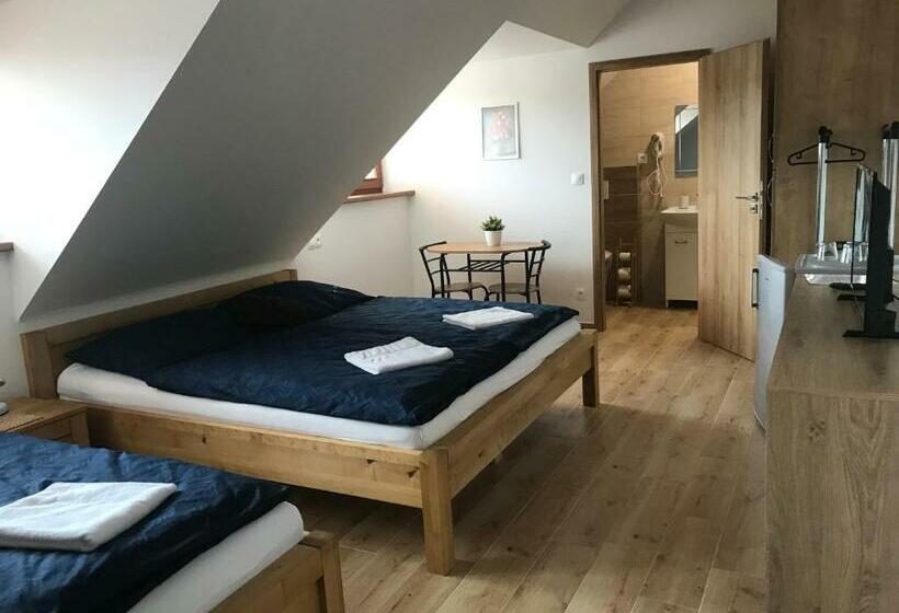 بنسيون Penzion U Kostela