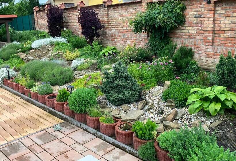 بنسيون Penzion U Kostela