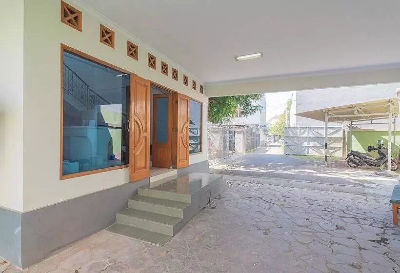 Majatalo Reddoorz @ Pemuda Street Cirebon