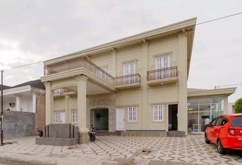 Majatalo Reddoorz Plus Syariah @ Jalan Dr Sutomo Padang