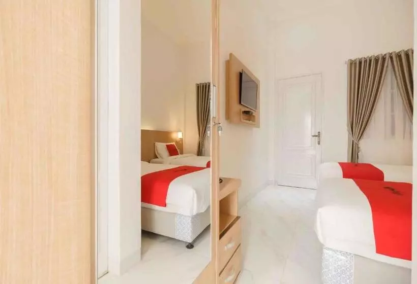 Majatalo Reddoorz Plus Syariah @ Jalan Dr Sutomo Padang